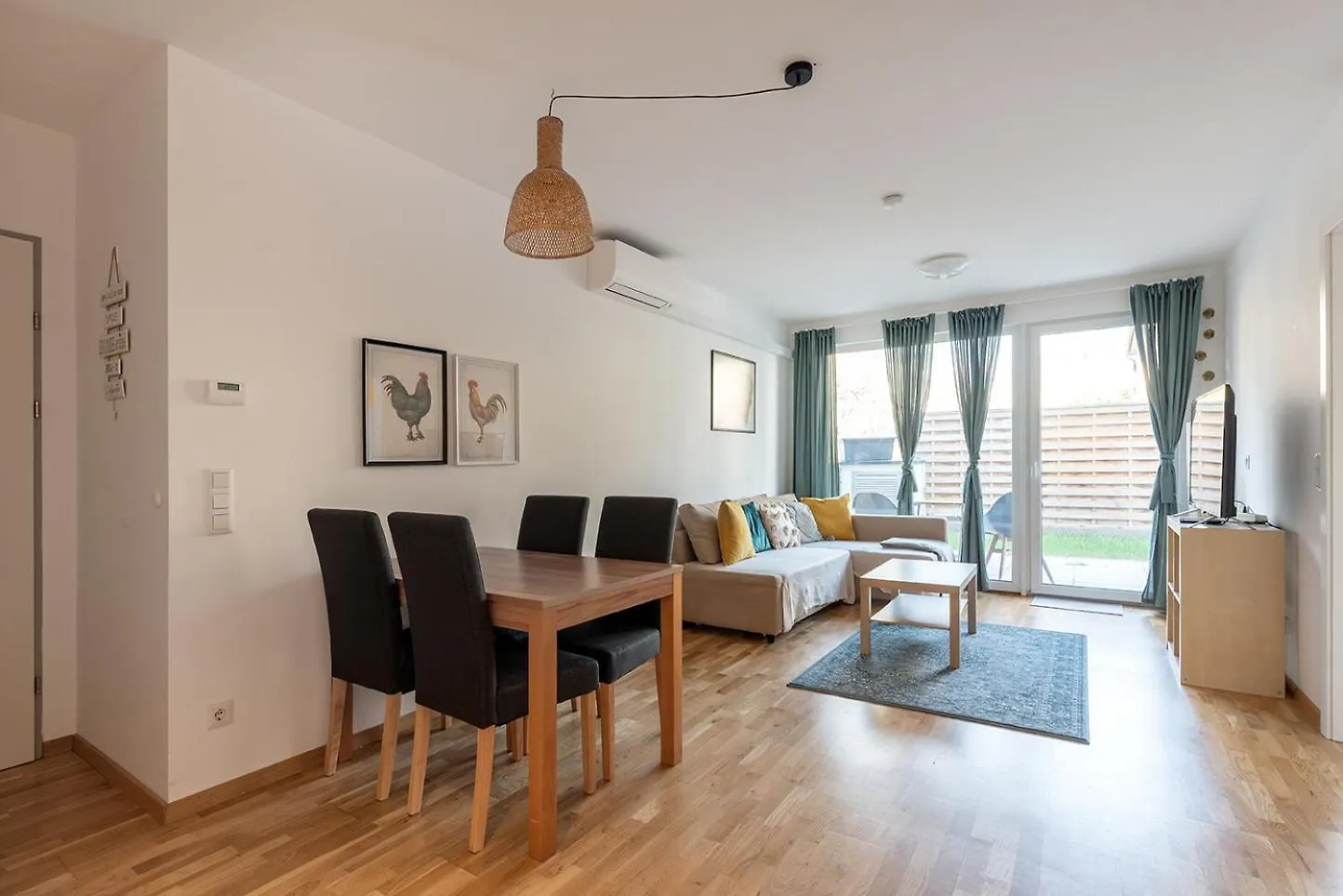 Schoenes Apartment Mit Garten Und Tiefgarage Vienna Austria