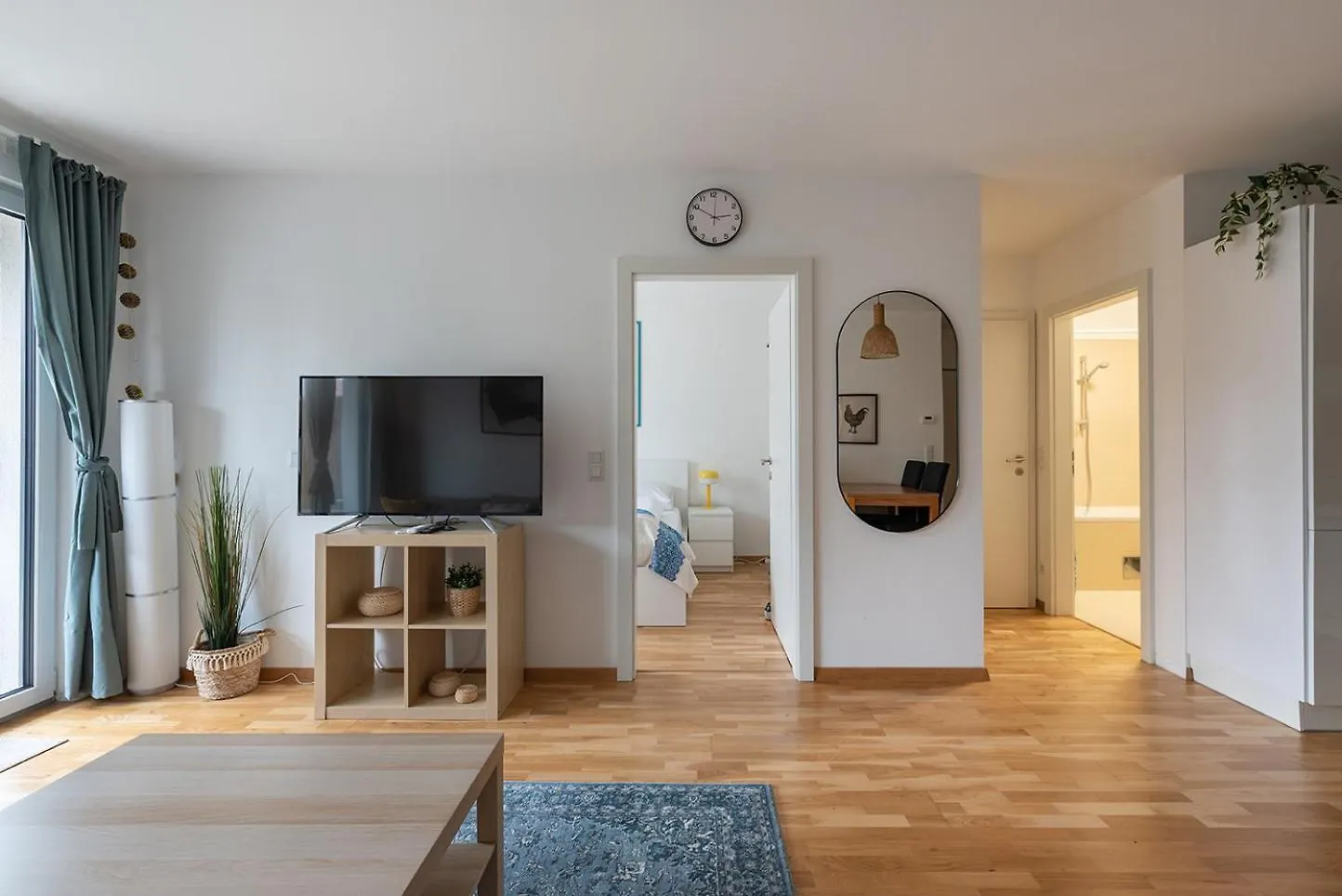 Schoenes Apartment Mit Garten Und Tiefgarage Vienna Austria