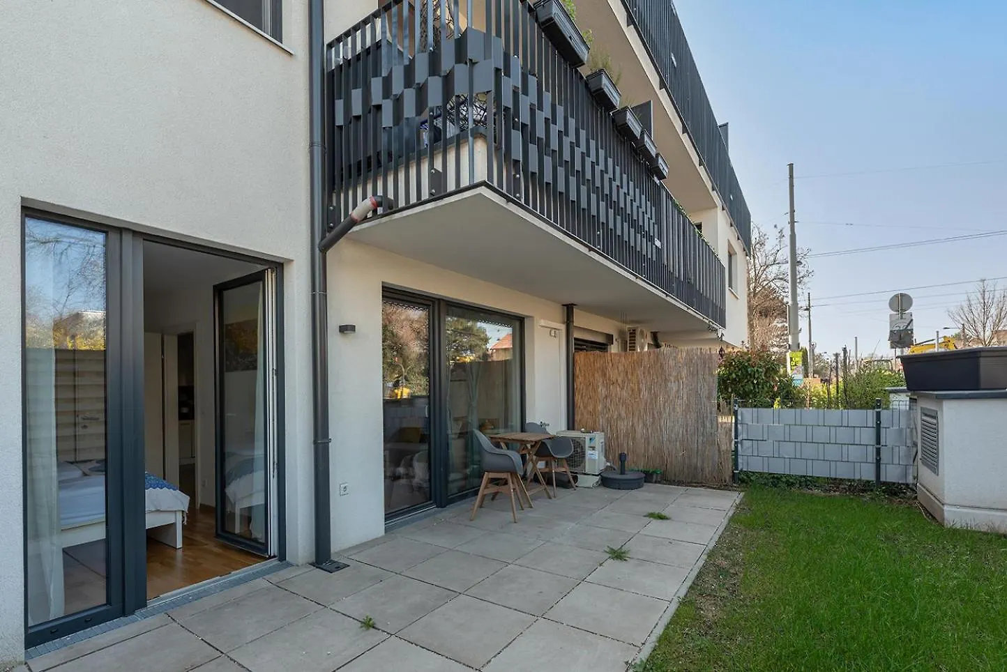 Schoenes Apartment Mit Garten Und Tiefgarage Vienna 0*,
